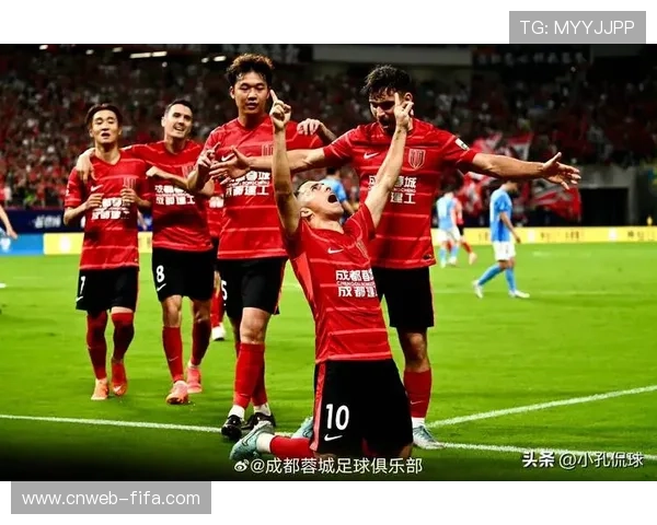 成都蓉城迎战梅州客家首发阵容预测周定洋缺阵韦世豪复出成焦点